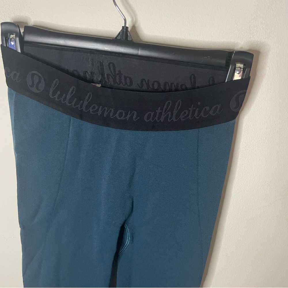 RARE Lululemon Wrap Knit Tight Alberta Lake Teal Legging- Size Medium (10/12)
